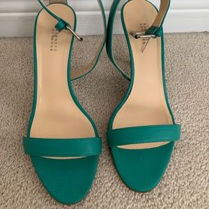 Barney’s Sandals Size 8